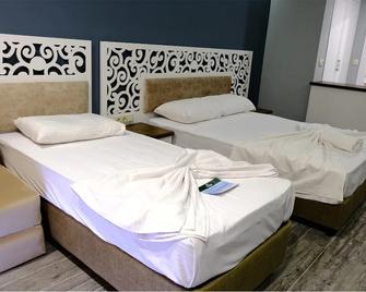 Kupala Beach Hotel - Büyükeceli - Habitación