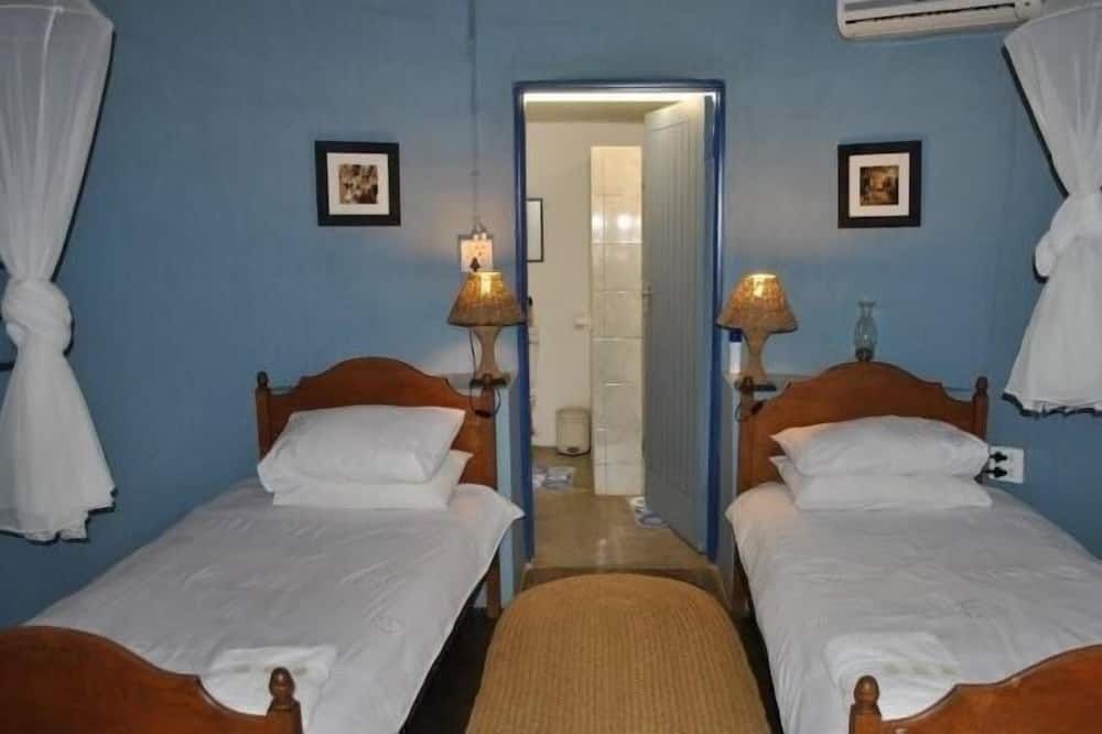 Blue Cottages Country House - הודספרוט - חדר שינה