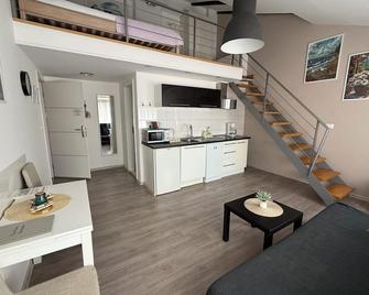 Downtown Apartments Pula - Pula - Cocina
