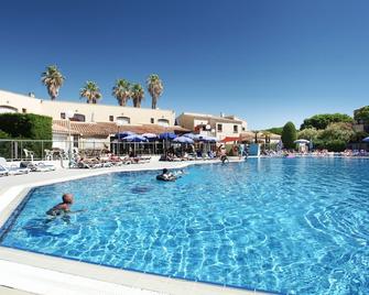 Odalys Résidence Saint Loup - Agde - Piscine