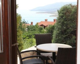 Apartments Mareblu - Rabac - Balkón