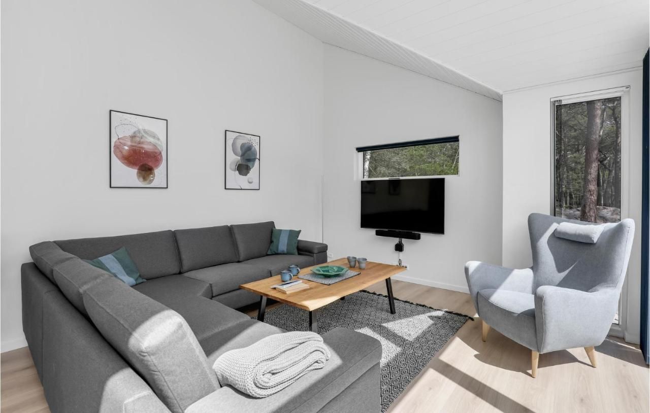 4 Bedroom Lovely Home In Nexoe – Nexø