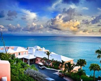 Pompano Beach Club - Southampton - Outdoor view