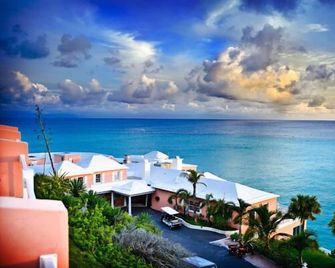 Pompano Beach Club - Southampton - Vista exterior