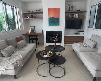 Fantastic Villa in Binixica, pool, A/C, close to beaches - Mahon - Salon
