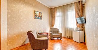 Hotel Lensis - Sochi - Living room