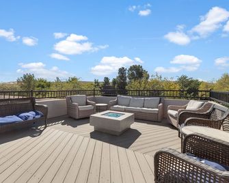 Private Pool and Rooftop Deck with Golf Course Views - Charming Oasis - Hurricane - Balkon