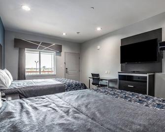 Convenient Stay Located Right off I-10 | Family Stay | Free Breakfast & Parking - Katy