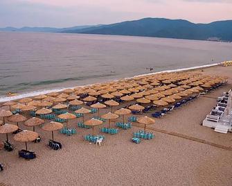 Saint George Hotel - Asprovalta - Beach