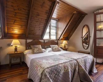 Hotel Fonfreda - Viella - Bedroom