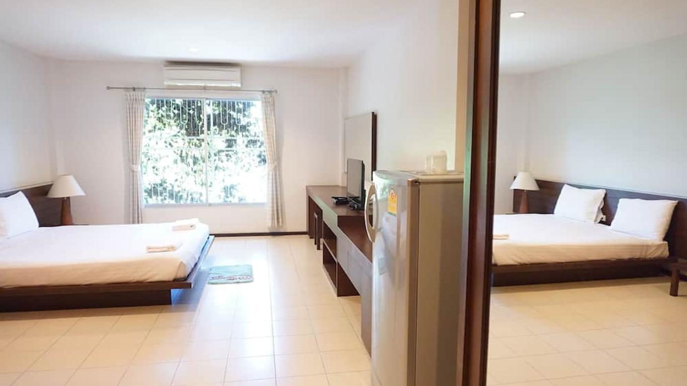 لو رانونج بيسترو هوتل