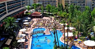 Ohtels Vila Romana - Salou - Pool