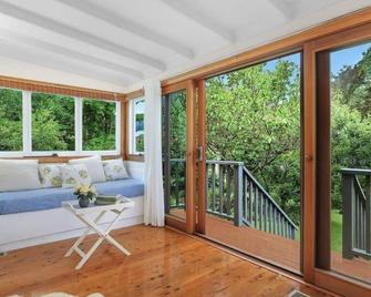 Mintie Cottage on Leura Mall - Leura - Living room