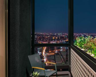 G Tower Residences - Stambuł - Balkon