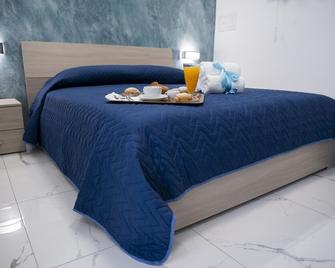 Stabia Dream Rooms - Castellammare di Stabia - Camera da letto