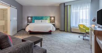 Hampton Inn & Suites Burlington - Burlington - Bedroom