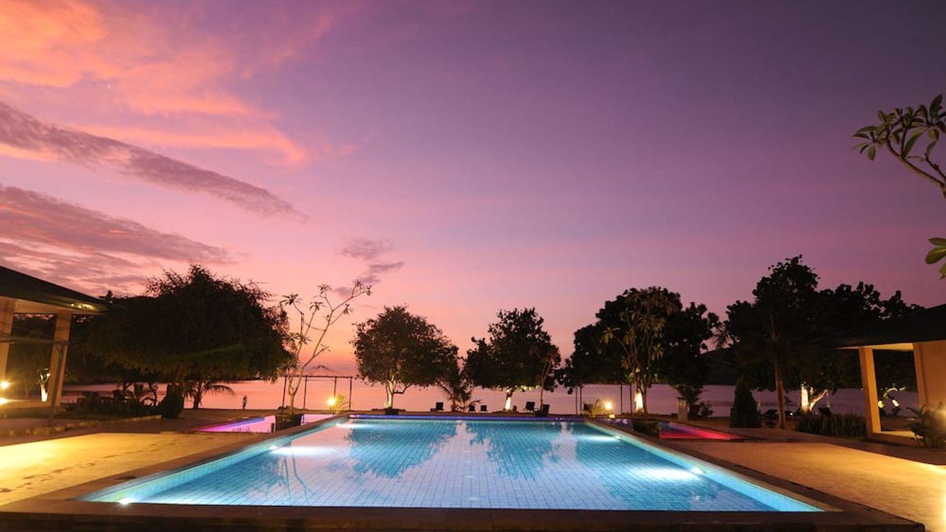 Sylvia Hotel & Resort Komodo