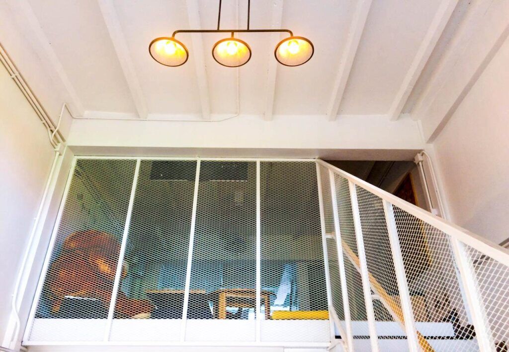 Stay In Hostel - צ'אנג ראי - מדרגות