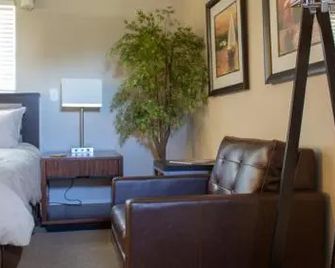 Mark III, Inn & Suites - Saint Joseph