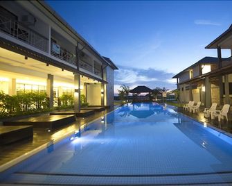 Alia Residence Business Resort - Langkawi - Piscine