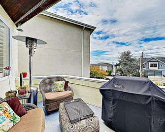 Alki Adventures - Seattle - Balcone