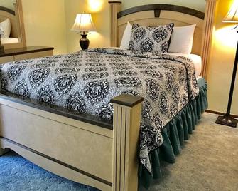 ذا ريفر إن - ثري ريفرس (كاليفورنيا) - غرفة نوم