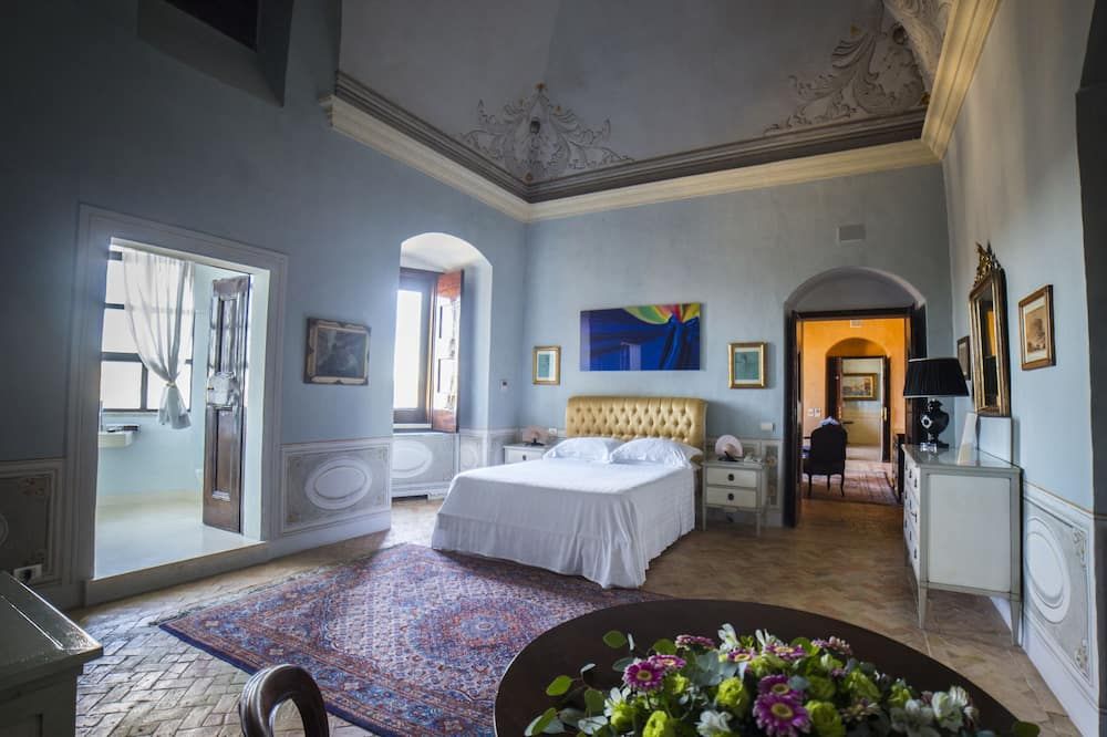 بالتزو فيسكونتي - ماترا - غرفة نوم