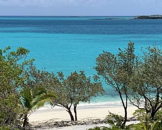 Paradise! Private Beachfront Home w/ Pool & Beach WiFi! - Georgetown - Playa