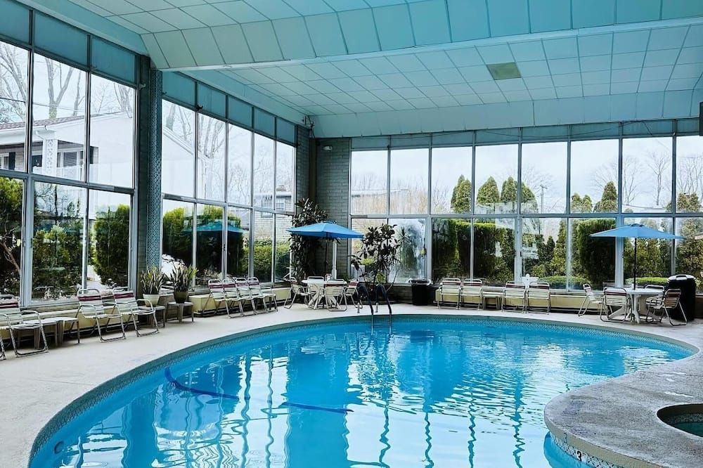 Shoreway Acres Inn & Cape Cod Lodging - Falmouth - Piscina