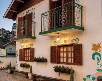 Pousada D' Paula - Campos do Jordão - Building