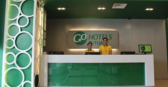 Go Hotels Butuan - Butuan - Front desk
