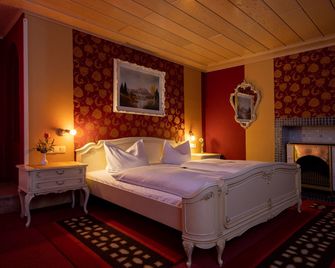Hotel-Restaurant Straussen - Harburg