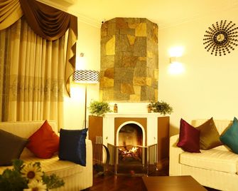 Blue Meadows Nuwaraeliya - Nuwara Eliya