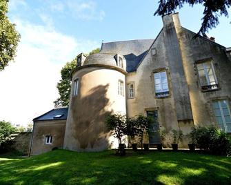 Splendid cottage in Bayeux with garden - Bayeux - Edificio