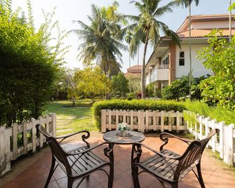 Thara Cholapruek Resort - Nakhon Nayok - Serambi