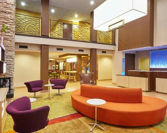 Fairfield Inn and Suites Chicago Lombard - Lombard - Lounge