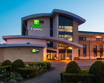 Holiday Inn Express Northampton - South By IHG - Northampton - Building