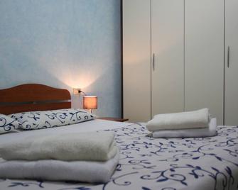 35sqm apartment a few steps from the sea - Martinsicuro - Camera da letto