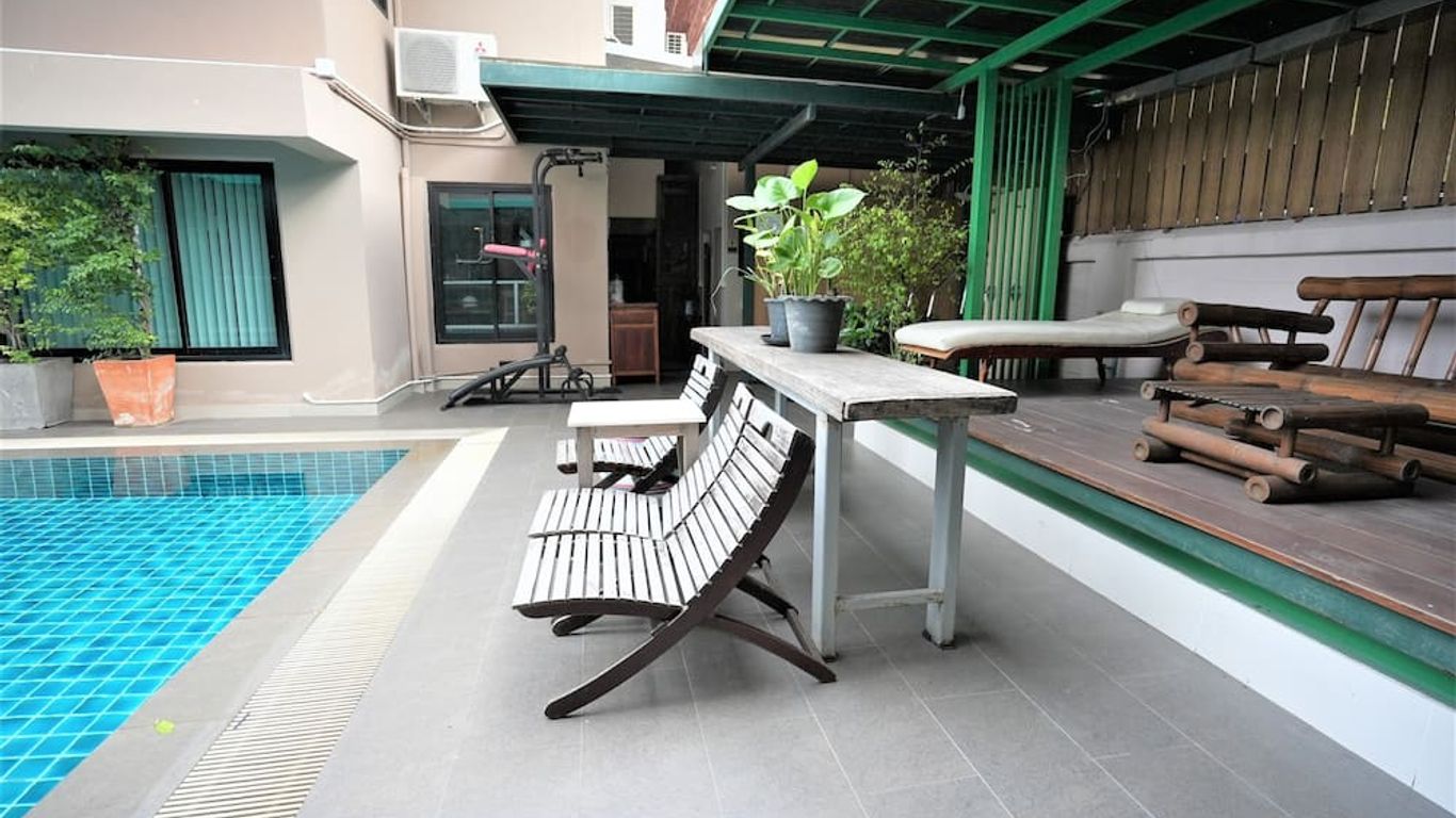 Baan Tanwa - Mrt Ratchadapisek Exit 1 Or 2