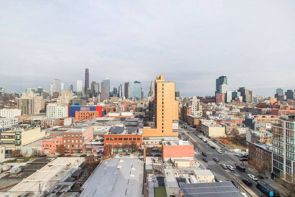 Blueground | Gowanus, rooftop pool, nr Prospect Park - New York - Living room