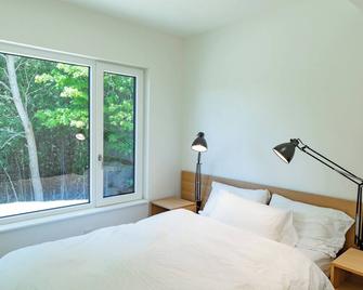 Modern meets Country - Creemore - Habitación