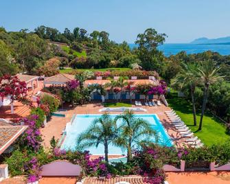 Arbatax Park Resort - Borgo Cala Moresca - Arbatax - Pool