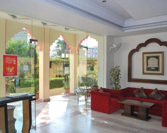 Hotel H R Palace - Jaipur - Lobby