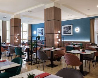 راديسون هوتل فيرارا - فرّارا - مطعم