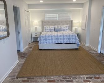 Waterfront House On Dauphin Island! Perfect Location! - Dauphin Island - Habitación