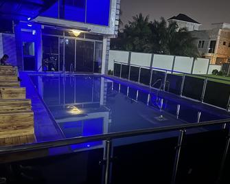 Northwold Hotel - אקרה - בניין