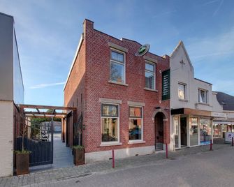 Hotel 't Peperhuys - Kaatsheuvel - Gebäude