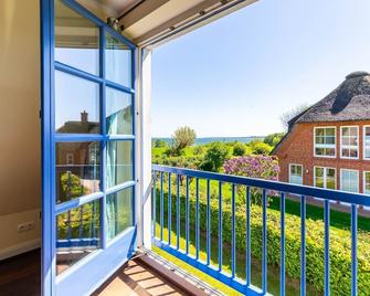 Ferienwohnung Unter den Linden - Ostseebad Boltenhagen - Balcony