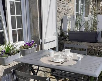 La belle vie au 33, cottage 2 people - Barneville-Carteret - Patio