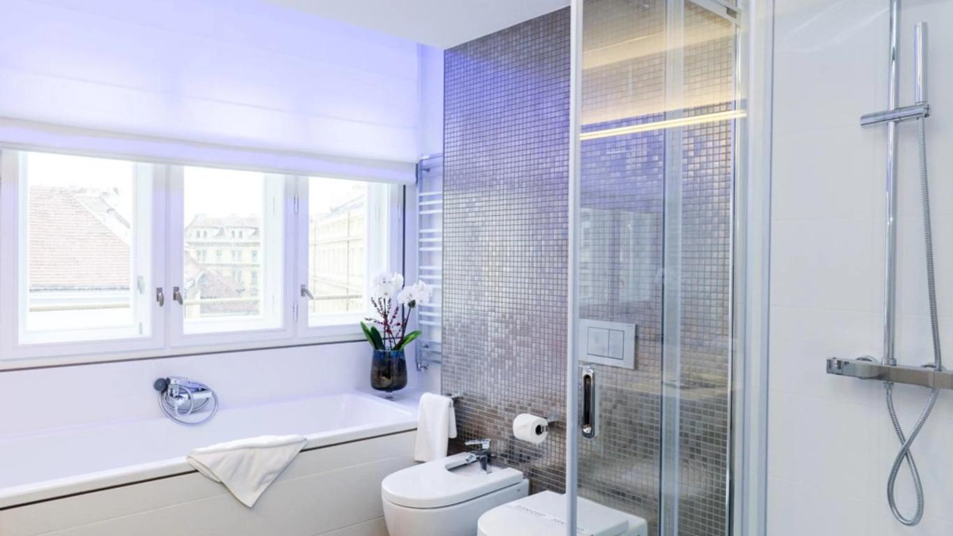 ميو هوتل ميستيرياس